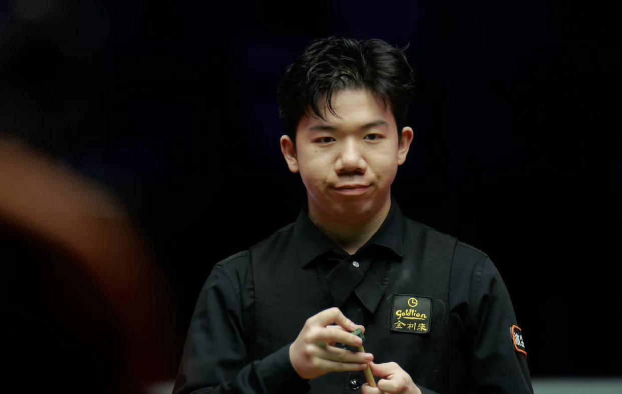 完全是对他 完全是对他